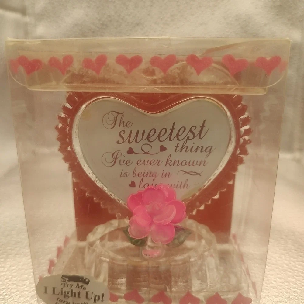 Light Up Gift Hearts‎